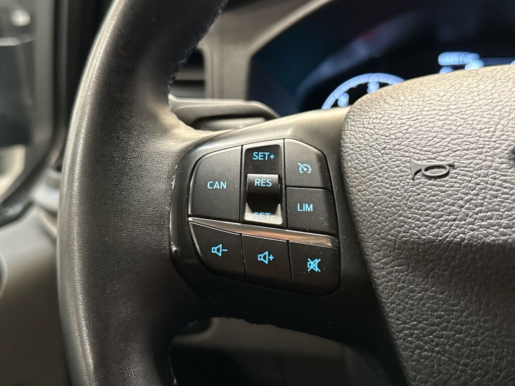 Ford Transit Custom 2023 Musta