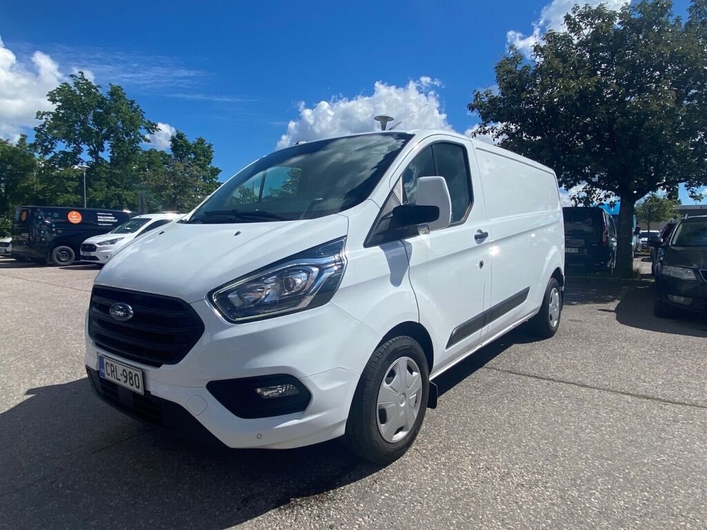 Ford Transit Custom 2023 Valkoinen