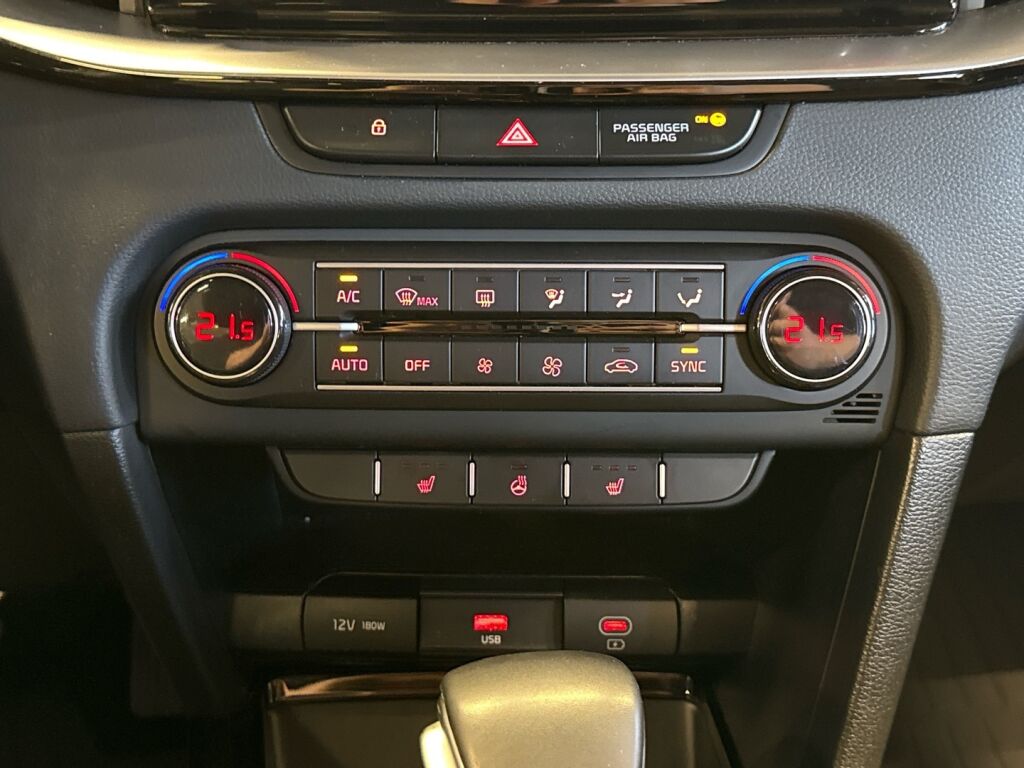 Kia Ceed 2023 Valkoinen