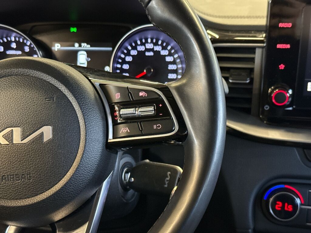 Kia Ceed 2023 Valkoinen