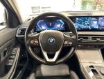 BMW 330 2023 Valkoinen
