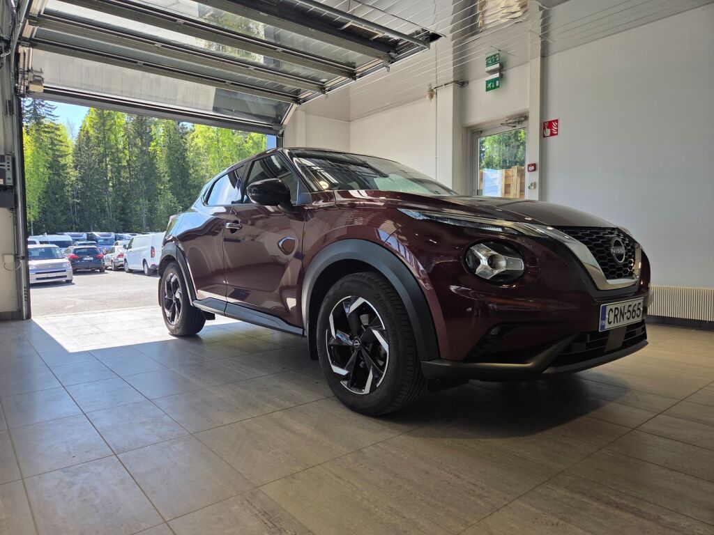 Nissan Juke 2023 Punainen