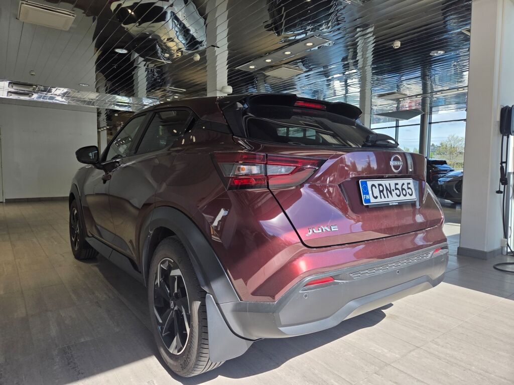Nissan Juke 2023 Punainen