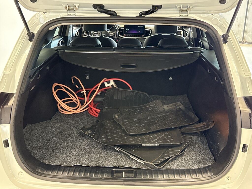 Kia Ceed 2020 Valkoinen
