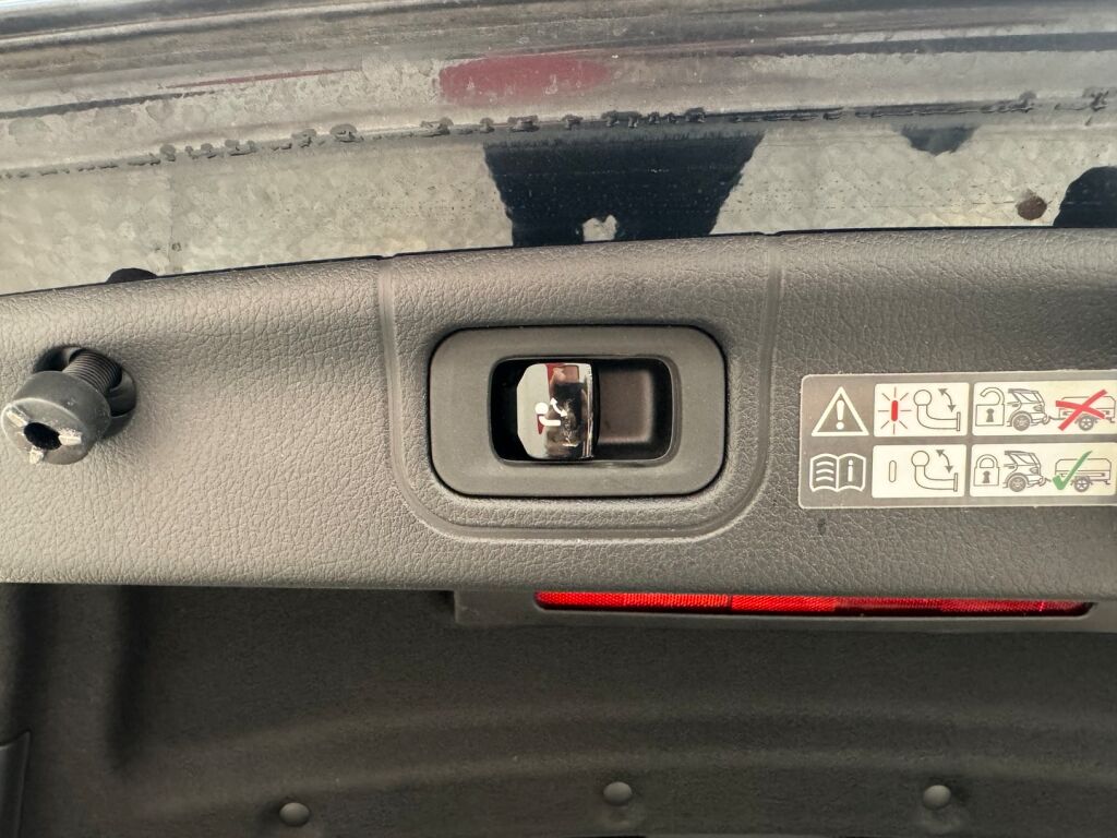 Mercedes-Benz C 2023, bild 7/12