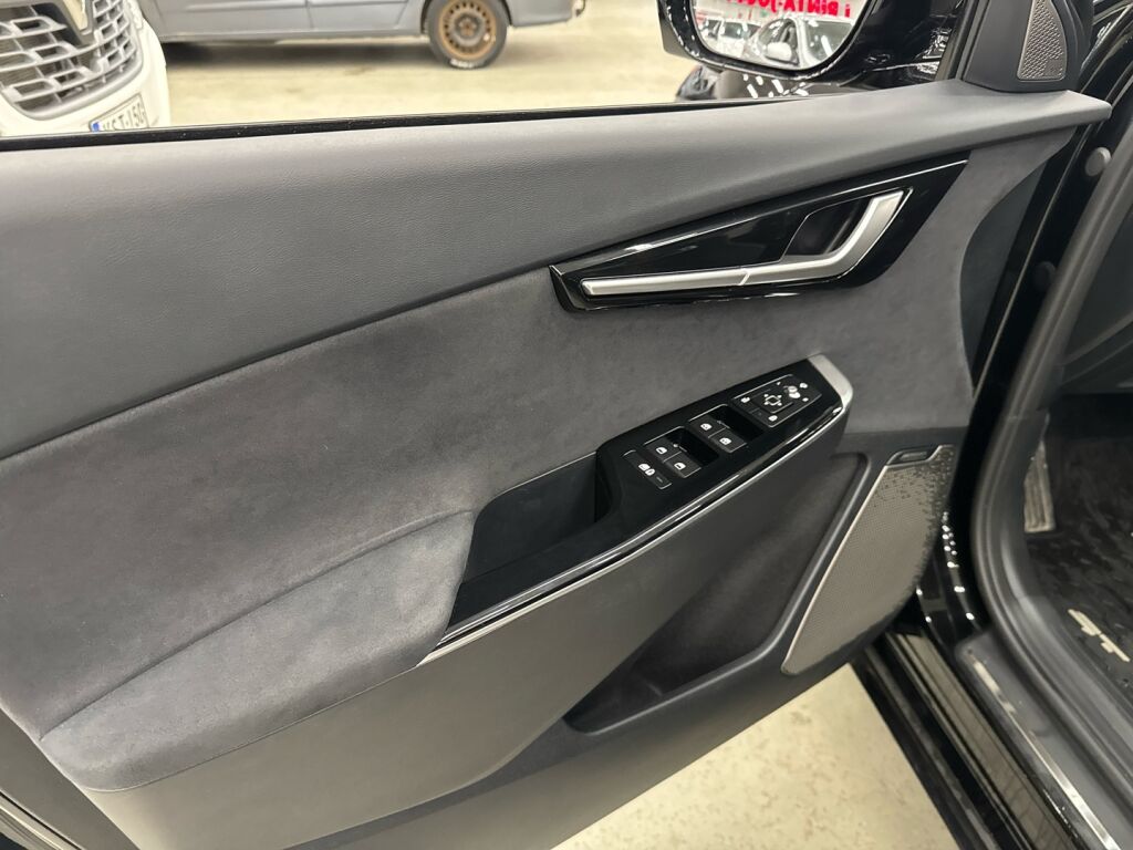 Kia EV6 2024 Musta
