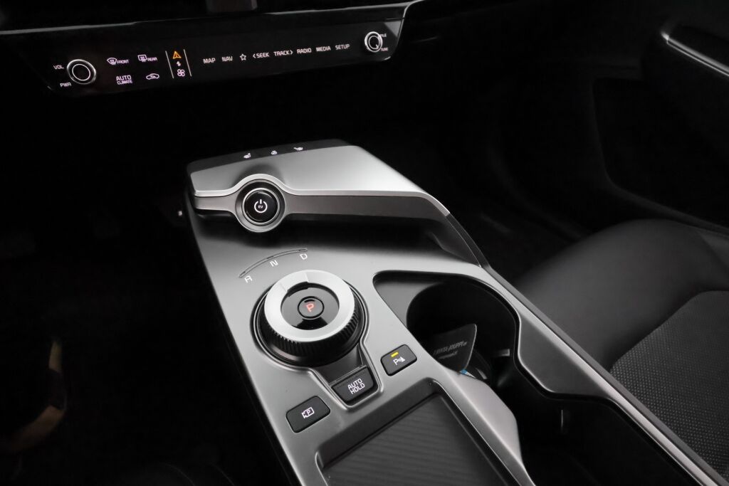 Kia EV6 2023 Sininen