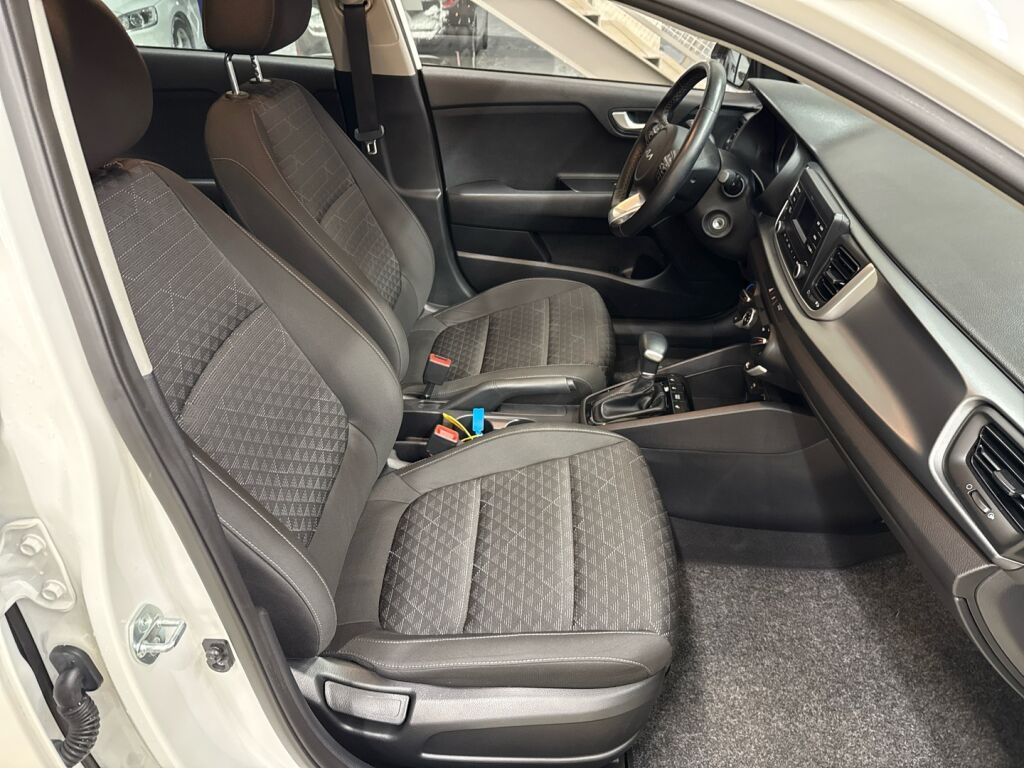 Kia Rio 2023 Valkoinen