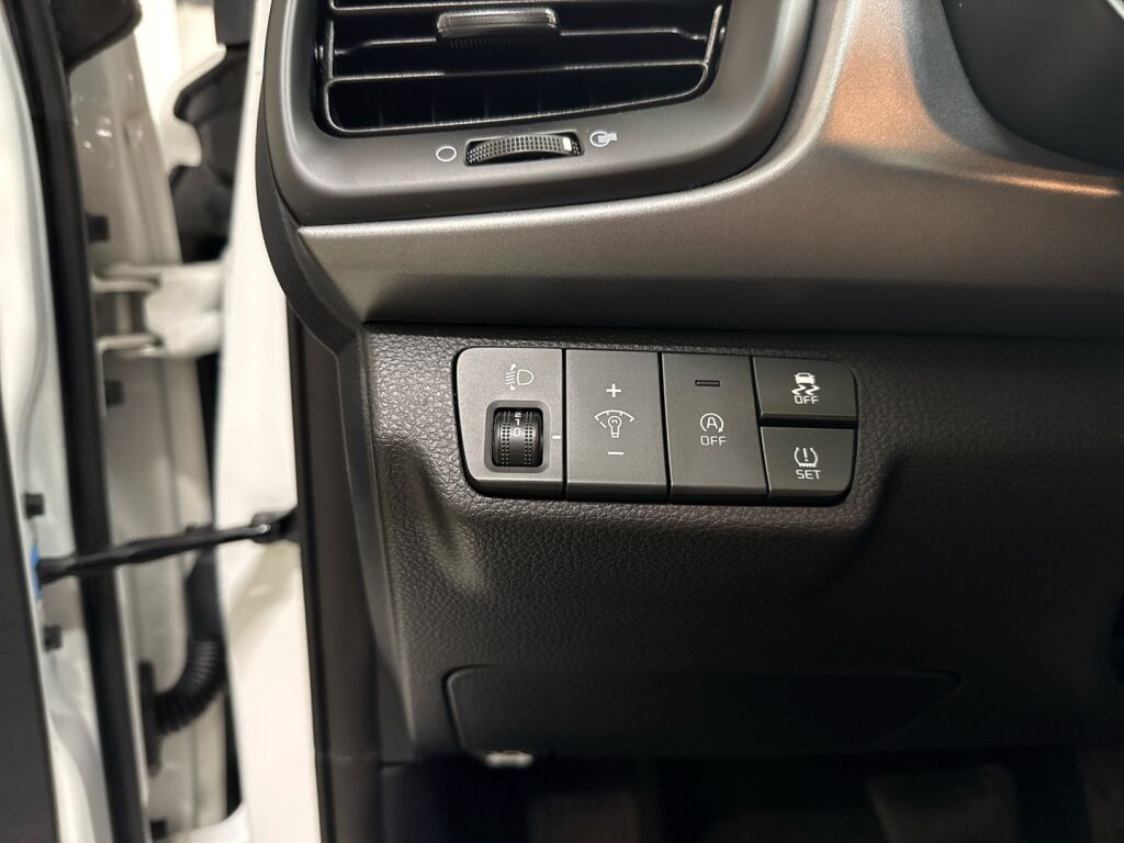 Kia Rio 2023 Valkoinen