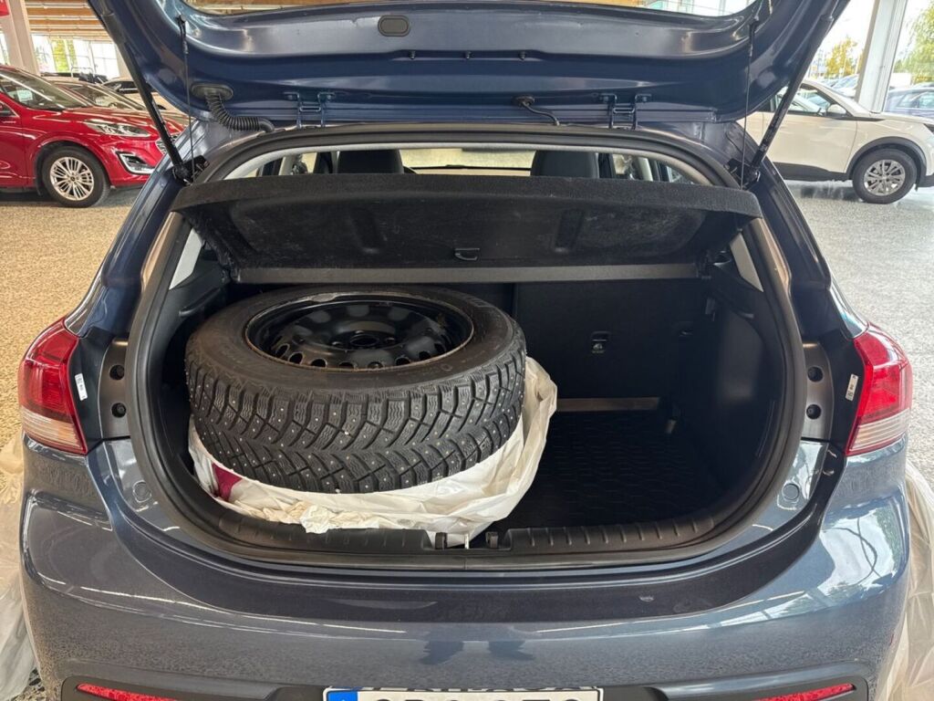 Kia Rio 2023 Sininen
