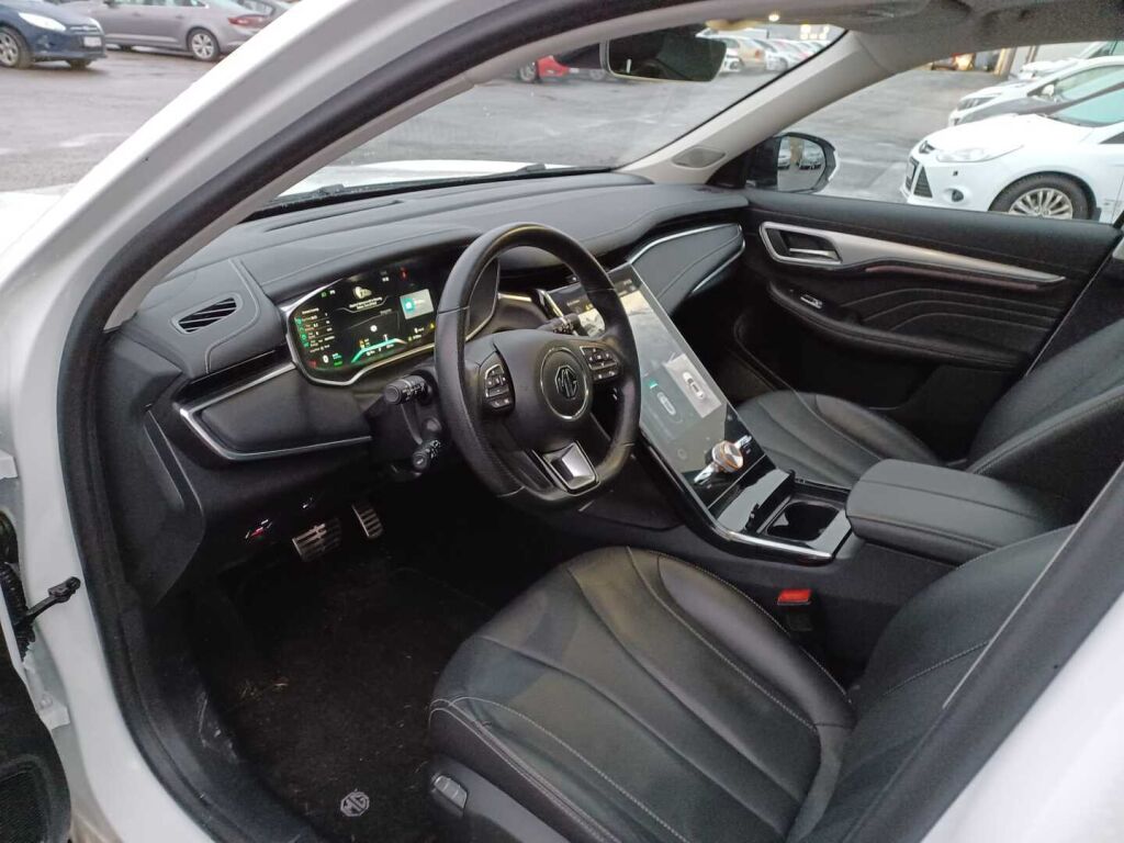 Mg Marvel R 2023 Valkoinen