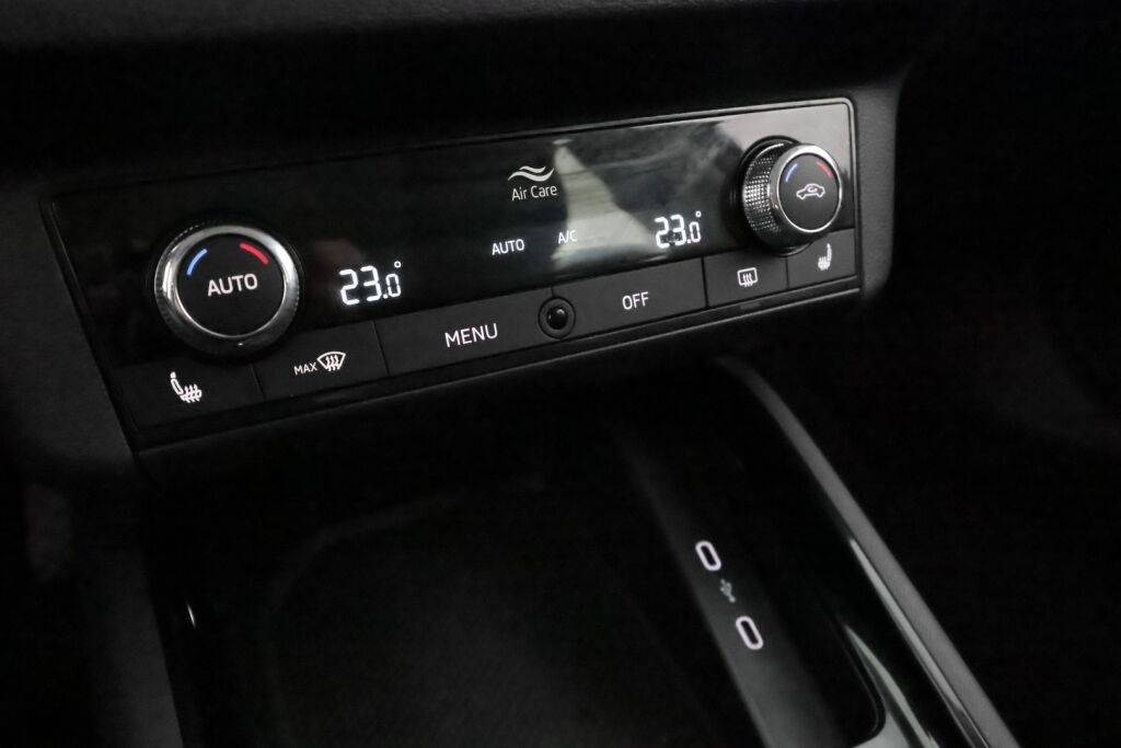 Skoda Kamiq 2023 Harmaa