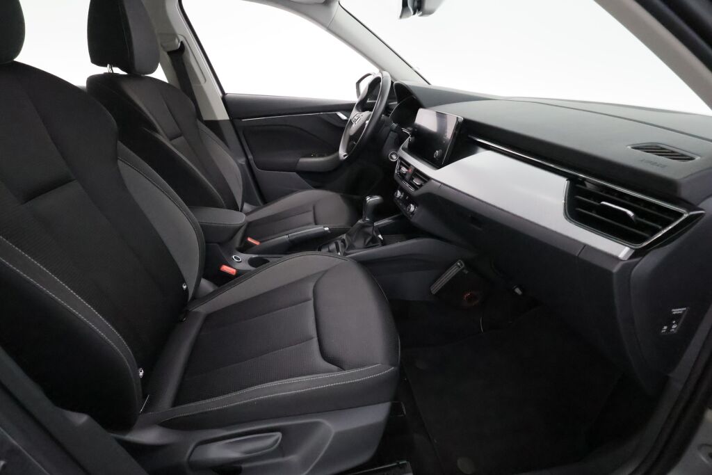 Skoda Kamiq 2023 Harmaa