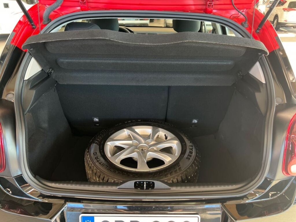 Citroen C3 2023 Musta