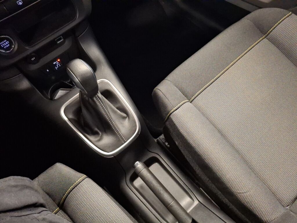 Citroen C3 2023 Musta