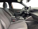 Peugeot e-2008 2023 Oranssi