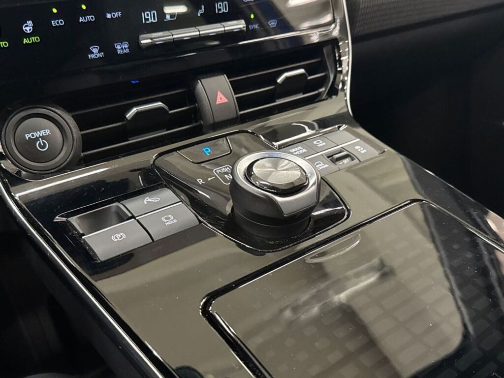 Subaru Solterra 2024 Hopea