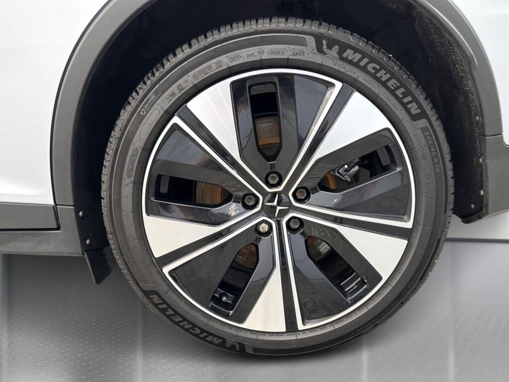 Polestar 2 2024 Harmaa