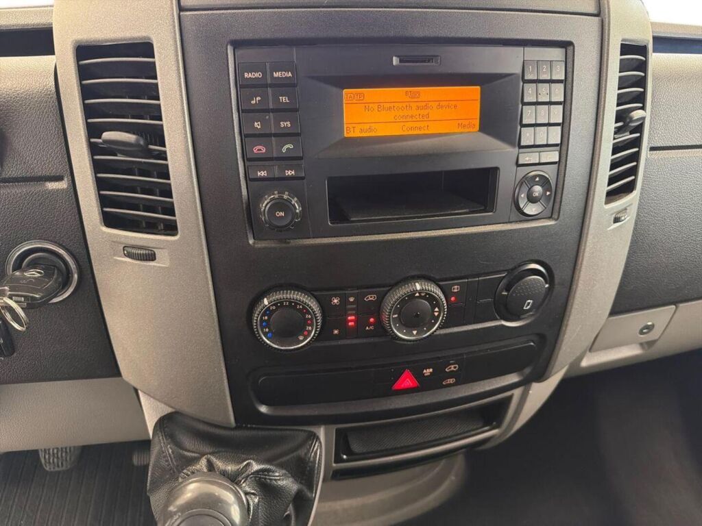 Mercedes-Benz Sprinter 2018 Valkoinen