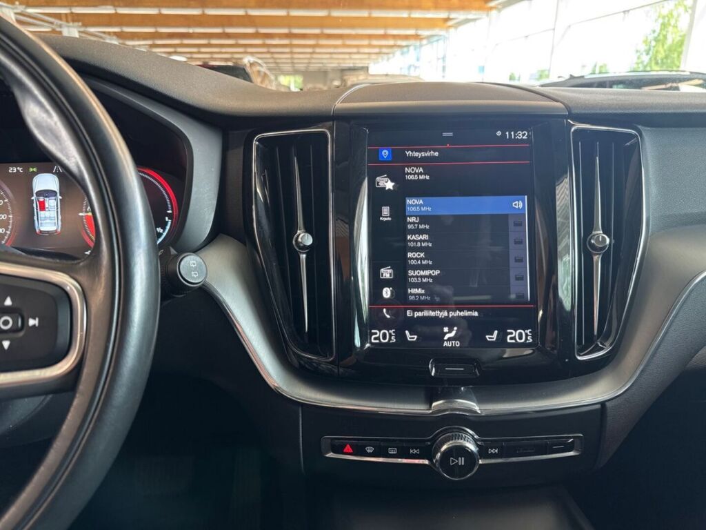 Volvo XC60 2020 Valkoinen
