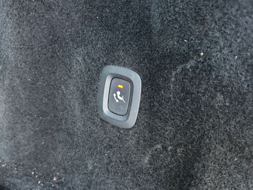 Volvo XC60 2020 Valkoinen