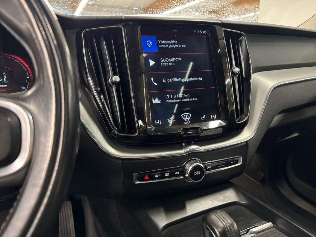 Volvo XC60 2020 Valkoinen