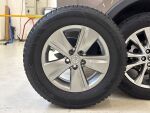 Toyota RAV4 2017 Ruskea (beige)