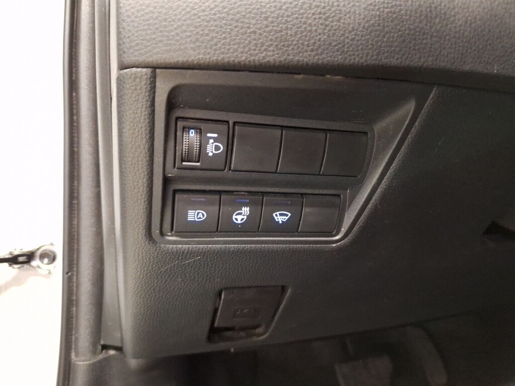 Toyota Yaris Cross 2024 Valkoinen