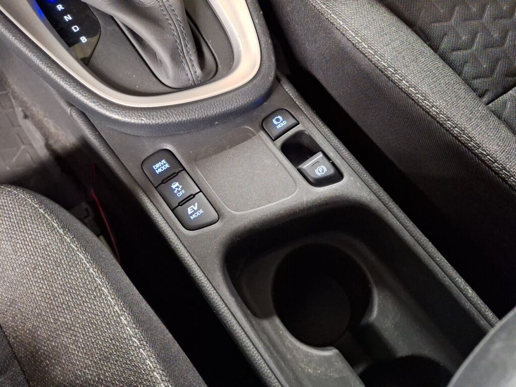 Toyota Yaris Cross 2024 Valkoinen