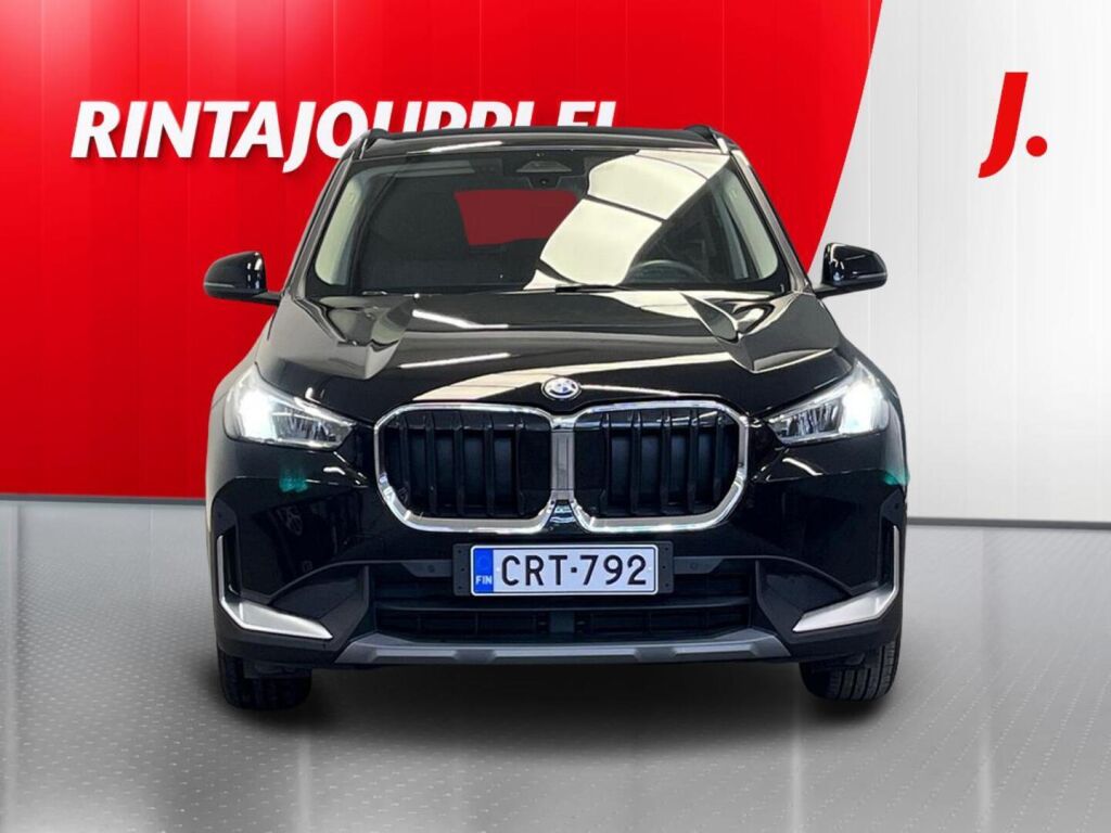 BMW X1 2024 Musta