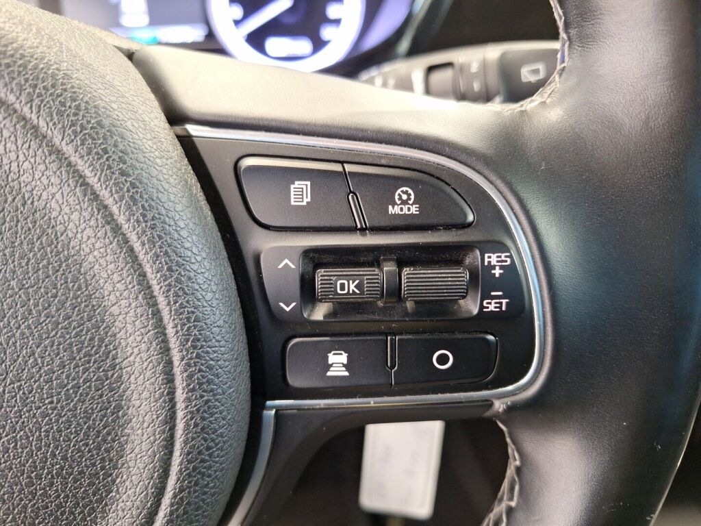 Kia Niro plug-in 2020 Valkoinen