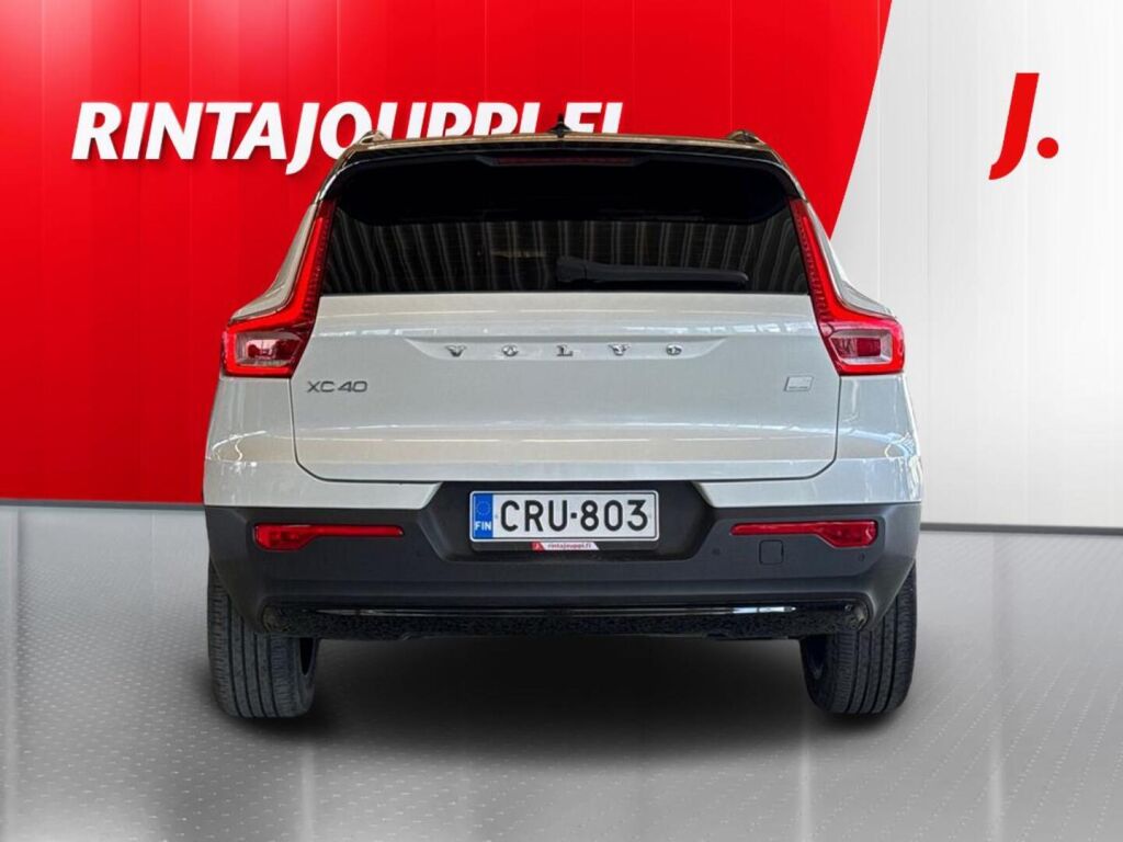 Volvo XC40 2021 Valkoinen