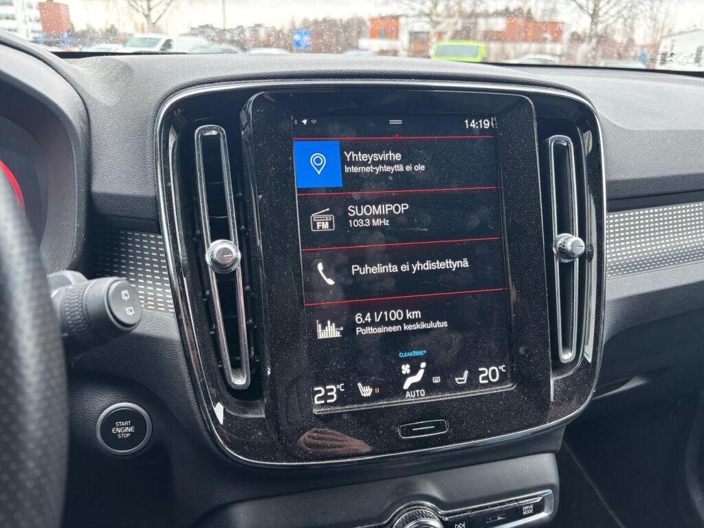 Volvo XC40 2021 Valkoinen