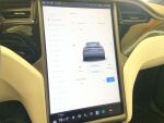 Tesla Model X 2018 Harmaa
