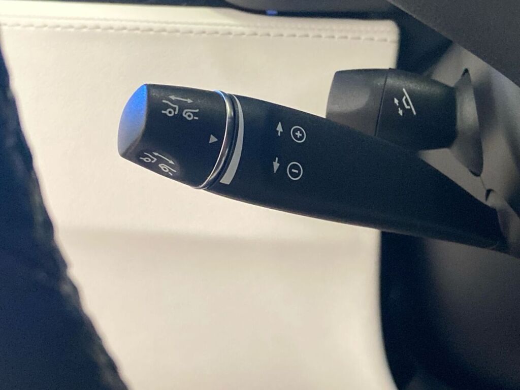 Tesla Model X 2018 Harmaa