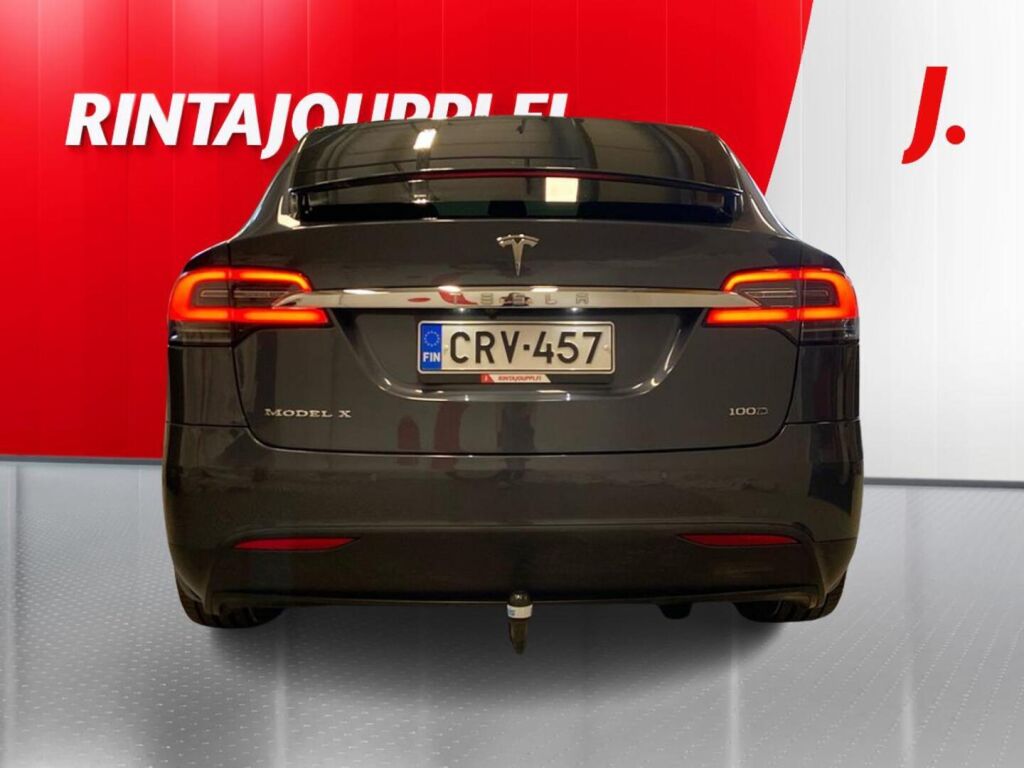 Tesla Model X 2018 Harmaa