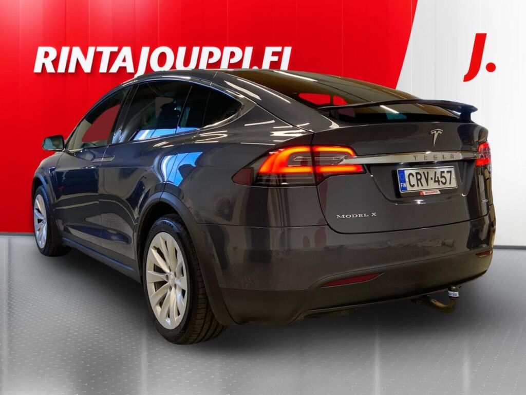 Tesla Model X 2018 Harmaa