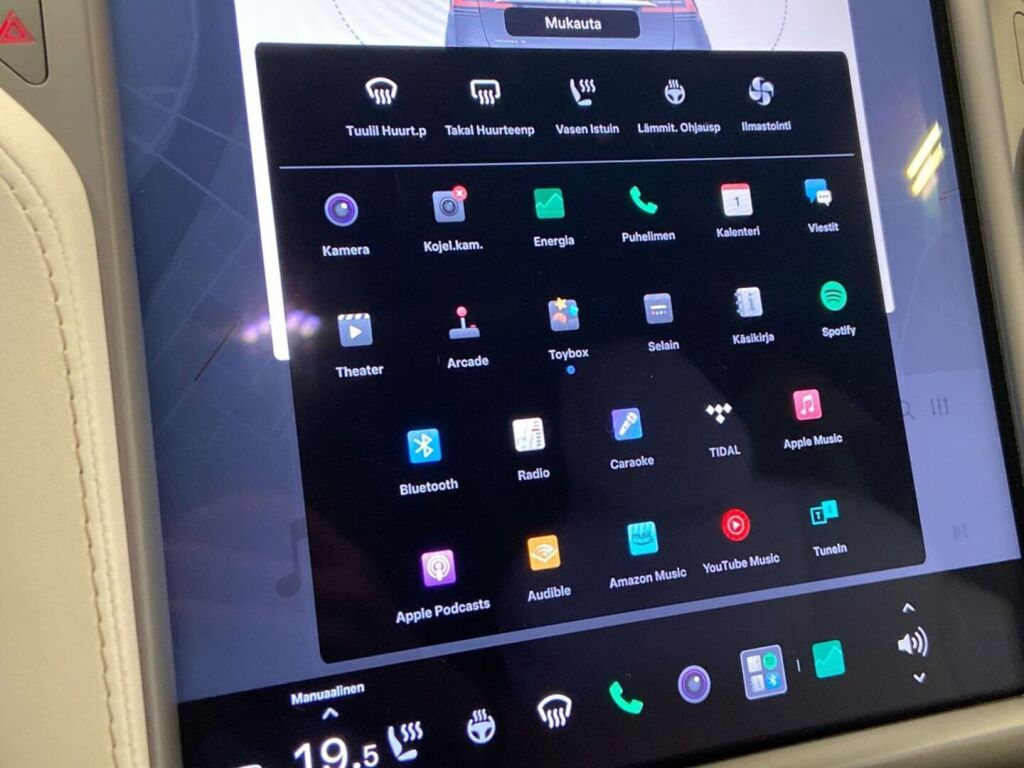 Tesla Model X 2018 Harmaa