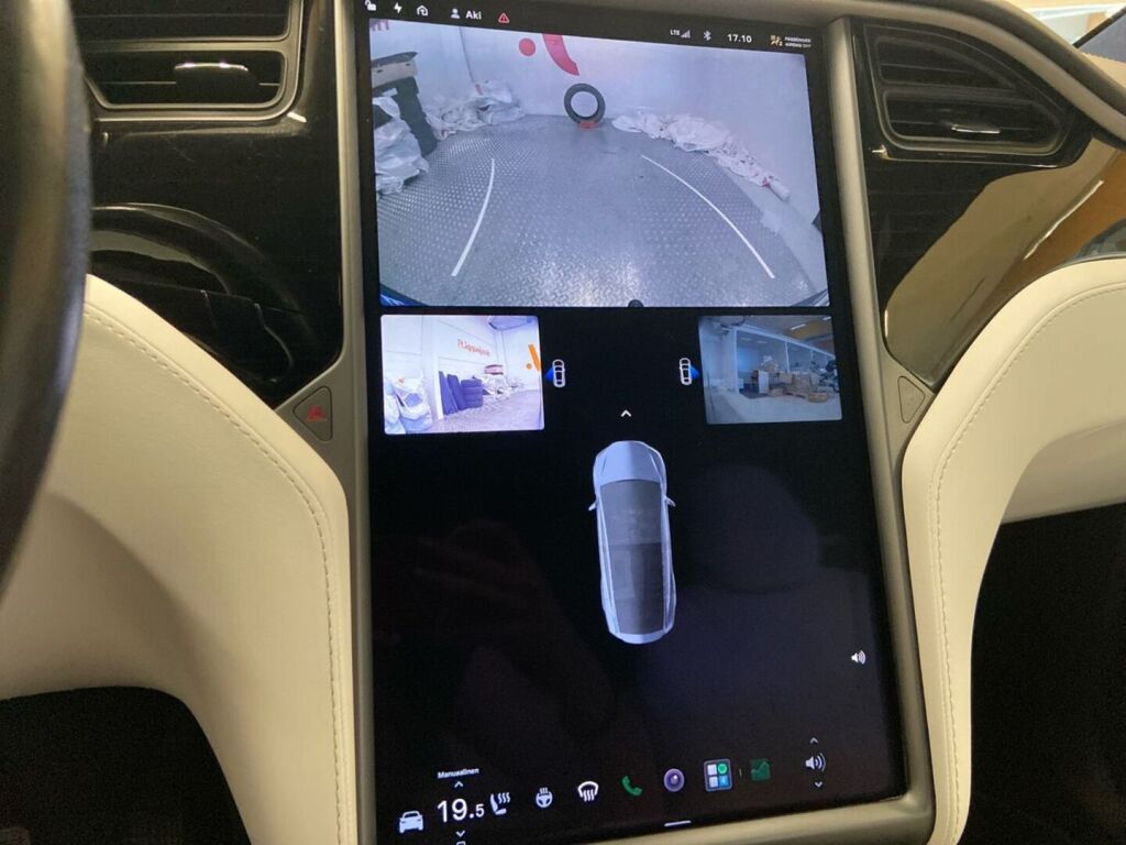 Tesla Model X 2018 Harmaa