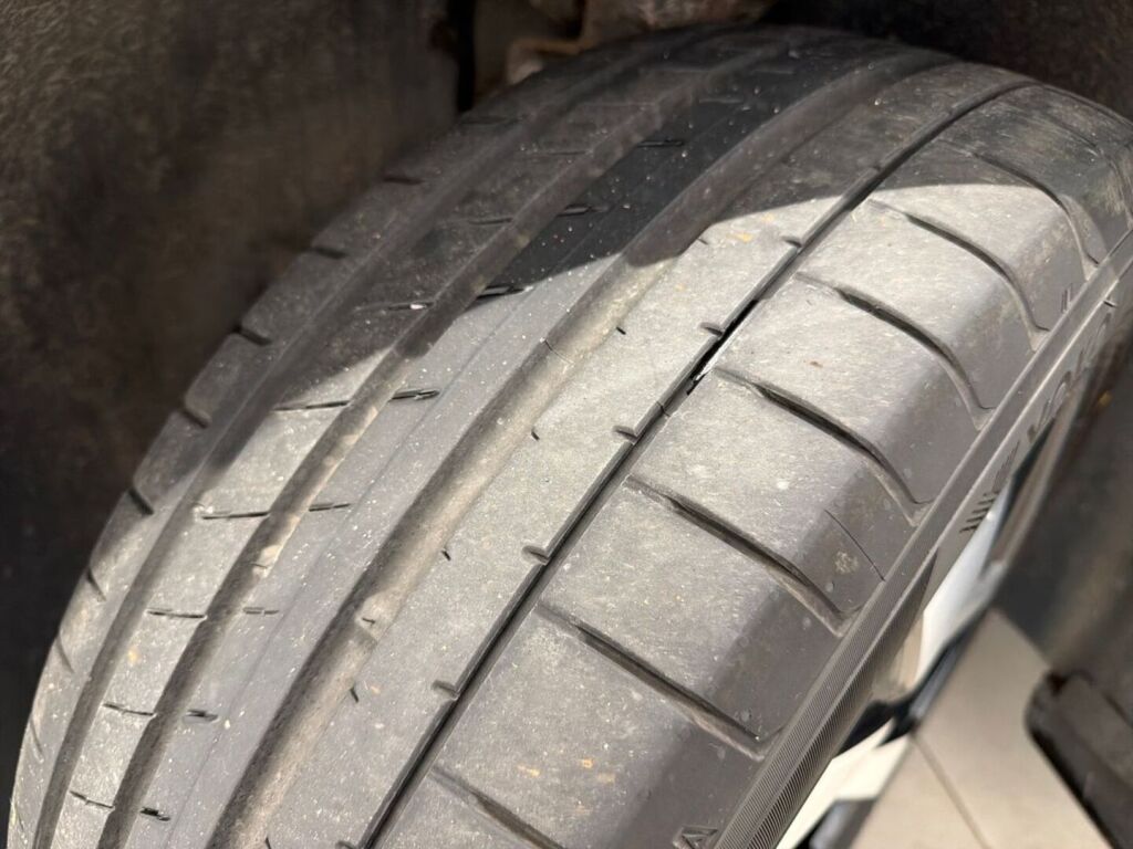 Volkswagen ID.4 2021 Harmaa