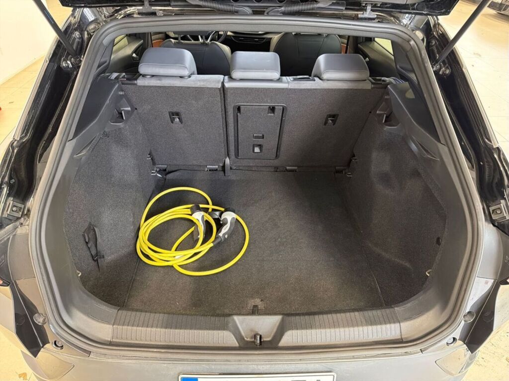 Volkswagen ID.4 2021 Harmaa