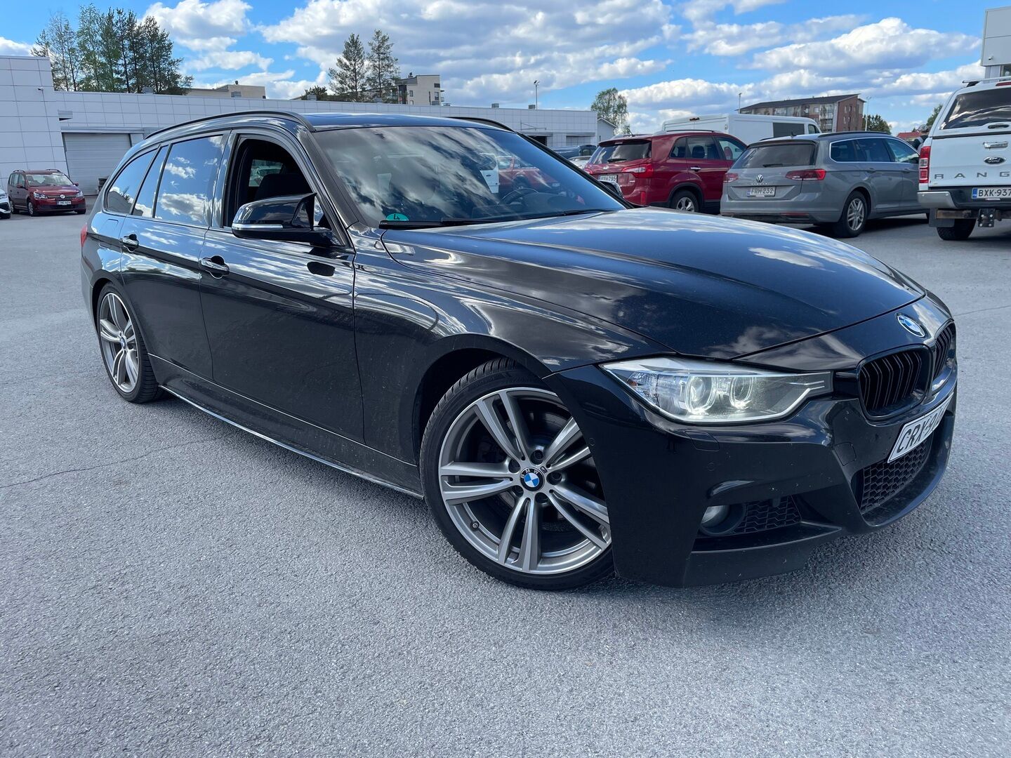 BMW 330