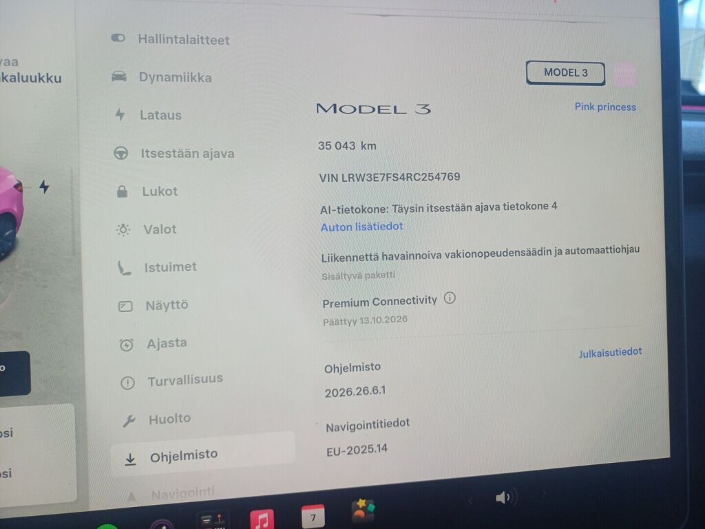 Tesla Model 3 2024 Valkoinen