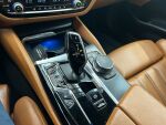 BMW 545 2021 Sininen