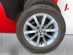 Skoda Kamiq 2025 Musta