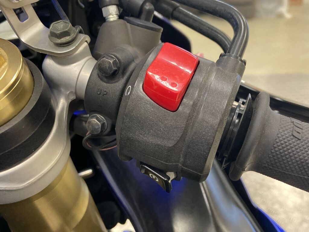 Suzuki GSX-R 2004 Monivär.