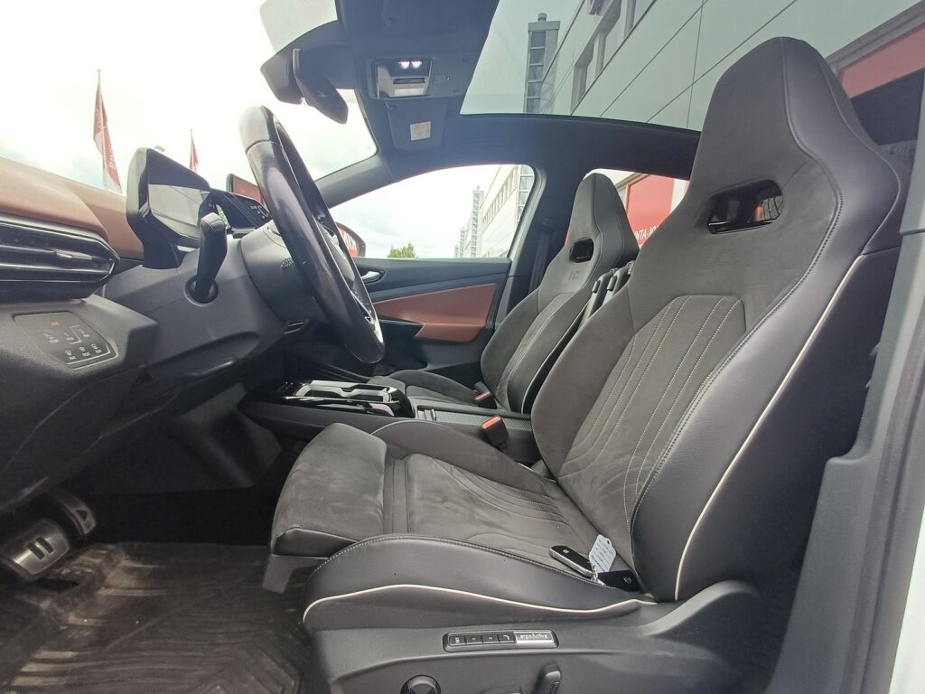 Volkswagen ID.5 2022 Valkoinen