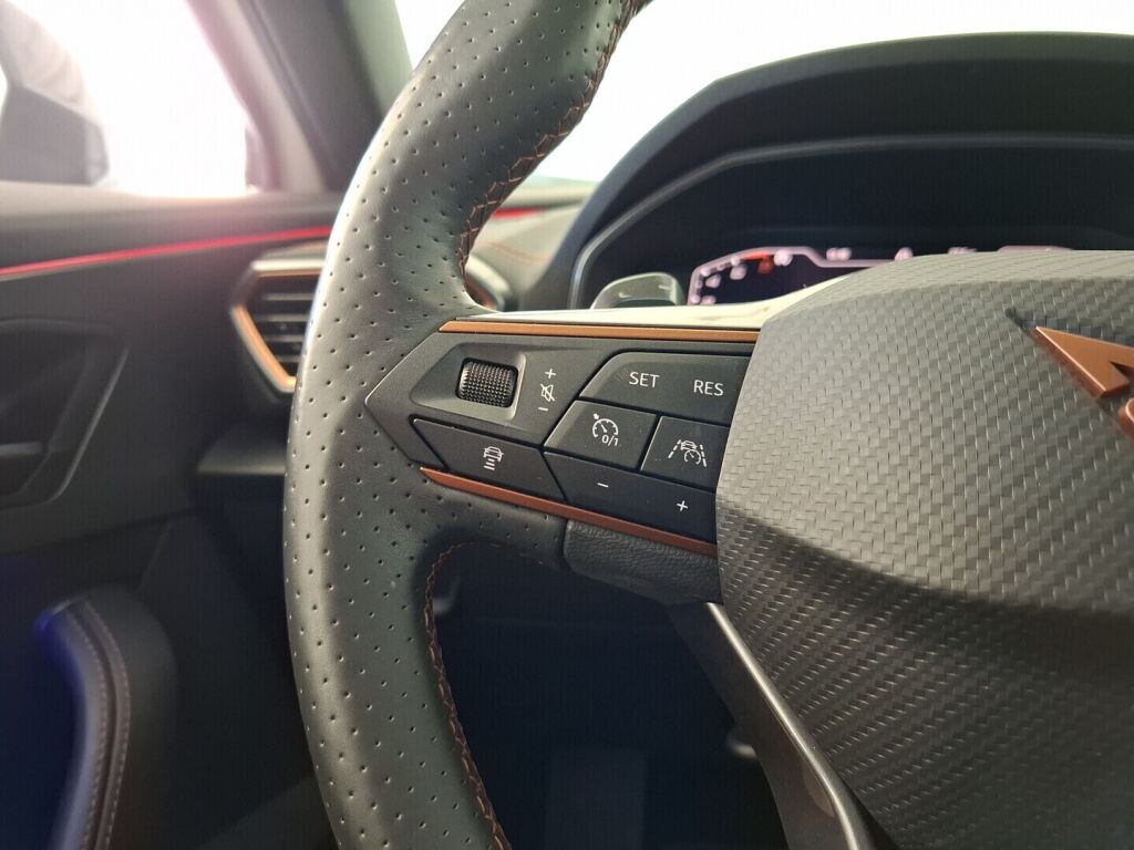 Cupra Formentor 2022 Valkoinen