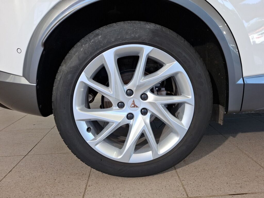 Cupra Formentor 2022 Valkoinen