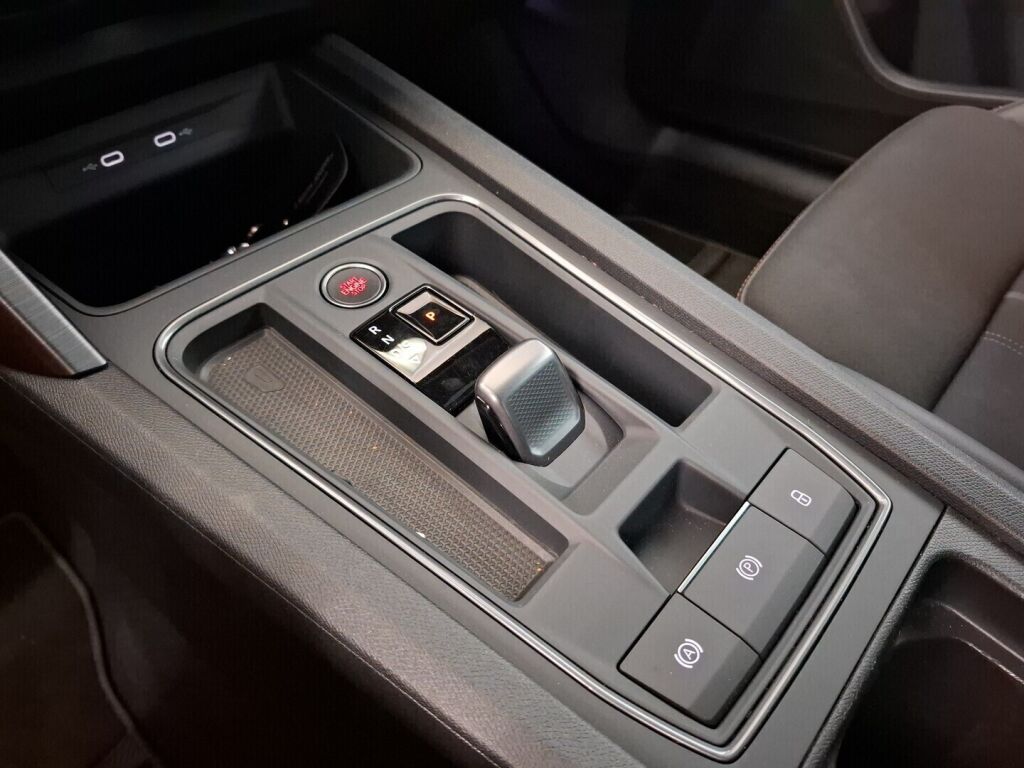 Cupra Formentor 2022 Valkoinen